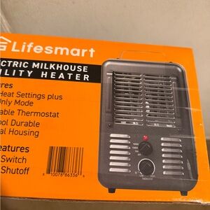 Lifesmart Electric Milkhouse Utility Heater